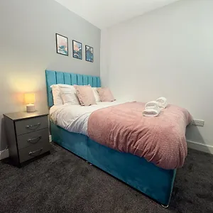 The Groves Ensuite In Guest house